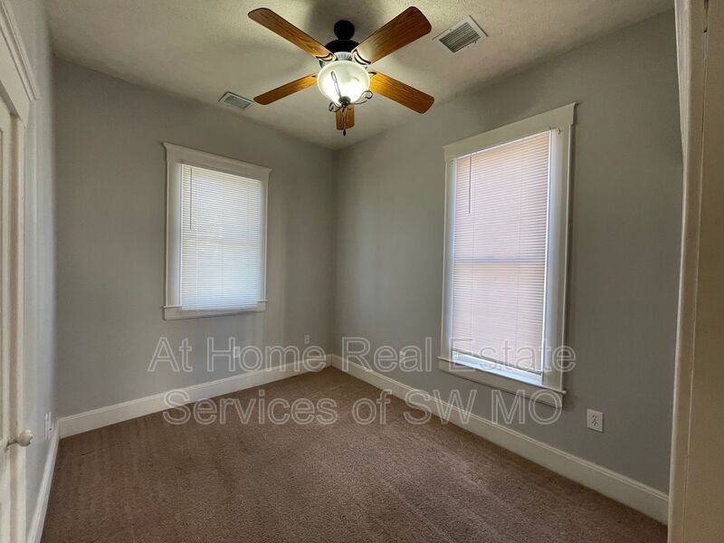 769 South Ave #C - Photo 7 of 8