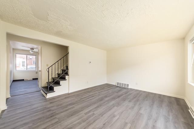 1699-1759 Lonsdale Rd - Photo 3 of 18