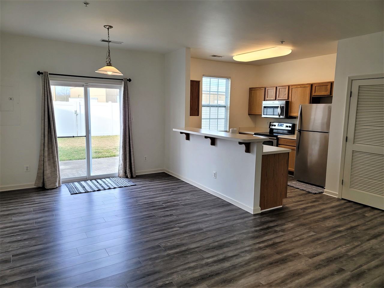 236 Garrison Way - Photo 3 of 18