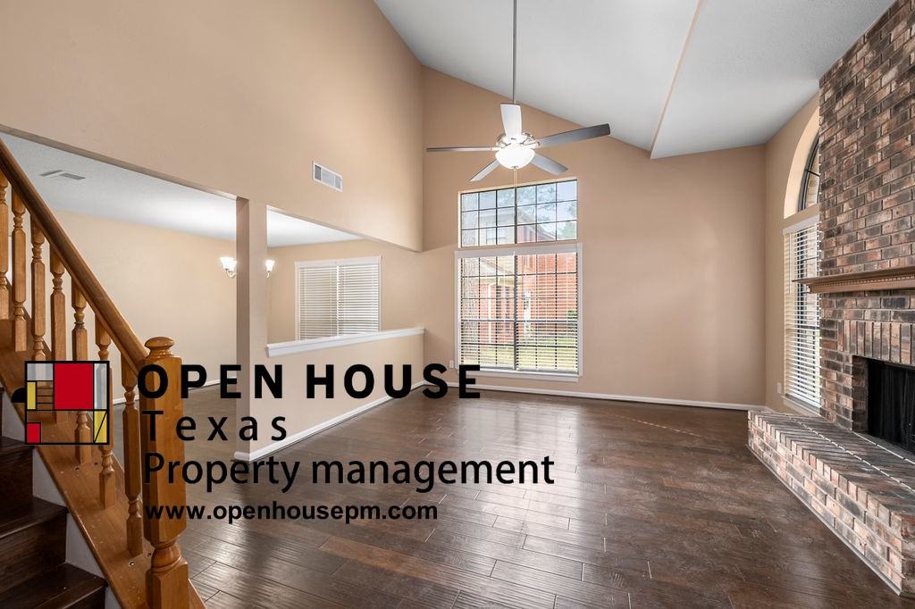 151 E Pathfinders Cir - Photo 2 of 15