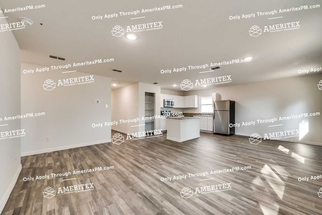 3726 Copeland St - Photo 3 of 17