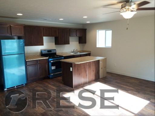 244 N 680 W - Photo 3 of 11