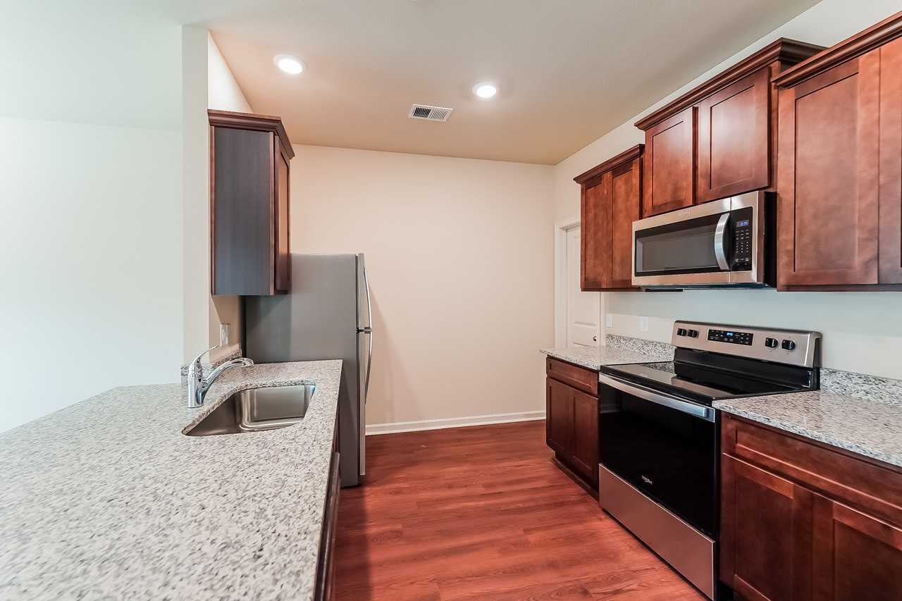 6061 Rainbow Row - Photo 3 of 15