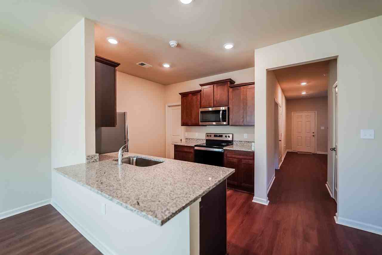 6061 Rainbow Row - Photo 4 of 15