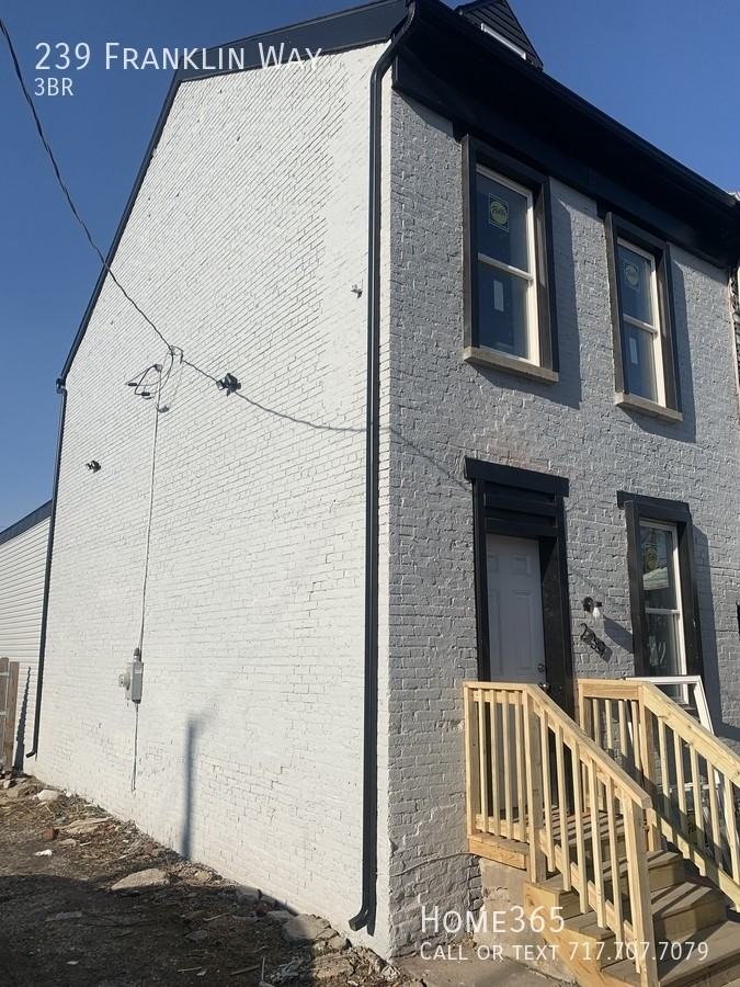 239 Franklin Way - Photo 2 of 2