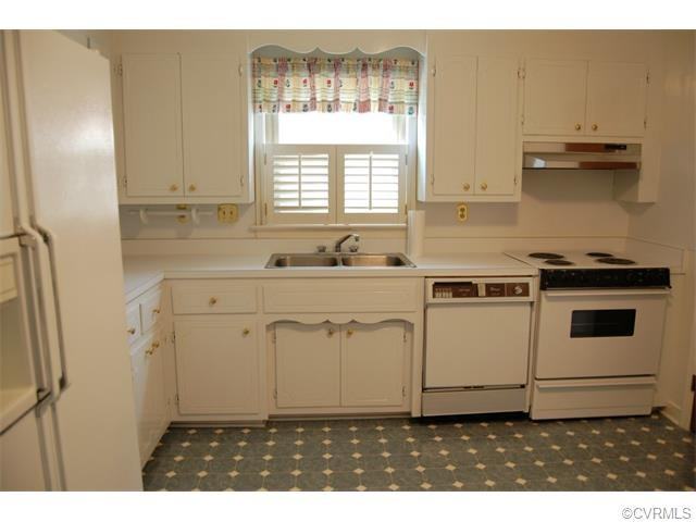 4608 Cutshaw Ave - Photo 3 of 9