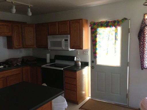 1246 Richard Berry Dr - Photo 3 of 11