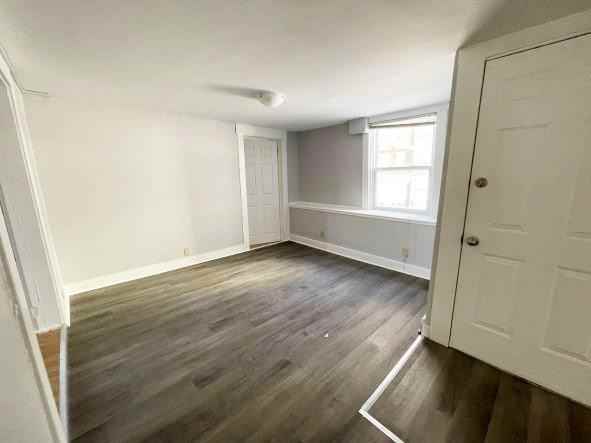 327 Princess St - Photo 3 of 10