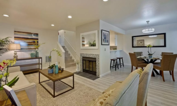 4020 Williams Rd - Photo 2 of 10