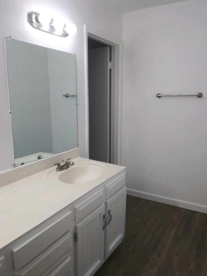 10545 W Arica Rd #1 - Photo 7 of 21