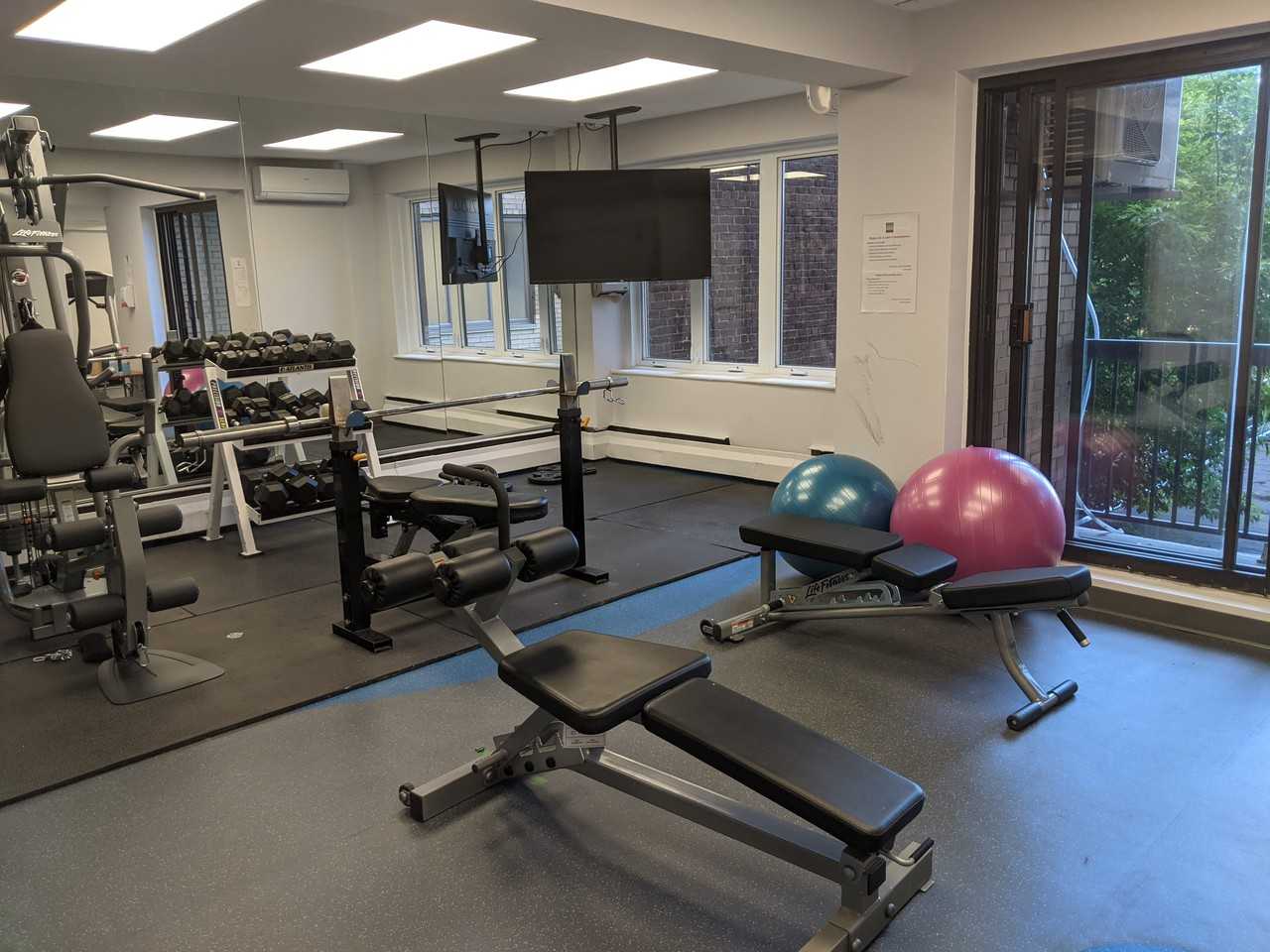 1400 Avenue des Pins Ouest - Photo 16