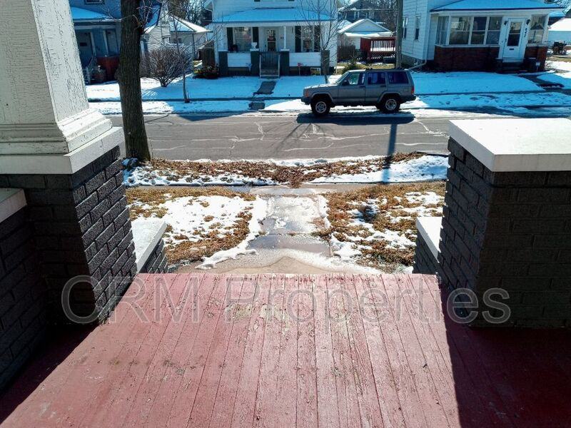644 Greenlawn Ave - Photo 3 of 37