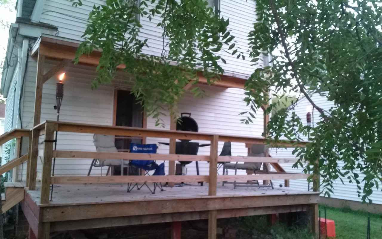 71 South May Avenue - Photo 3 of 4