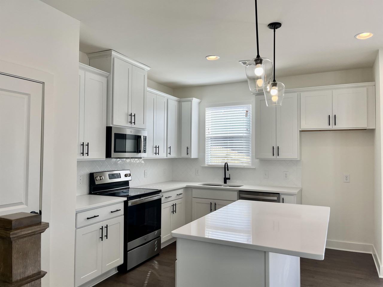 54 S Auburn Landing Pl #1 - Photo 4 of 33