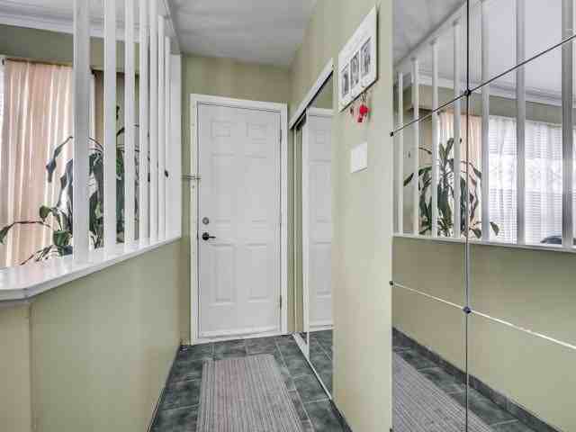2 Stratton Ave #1