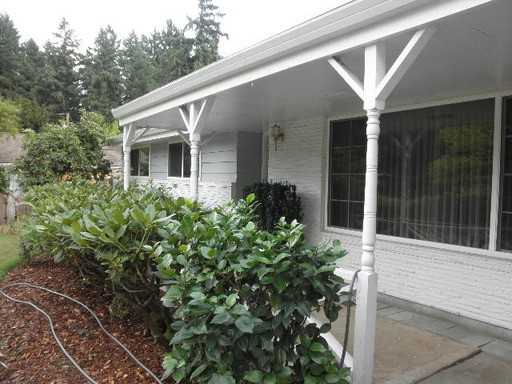 617 NE 107th St - Photo 2 of 27