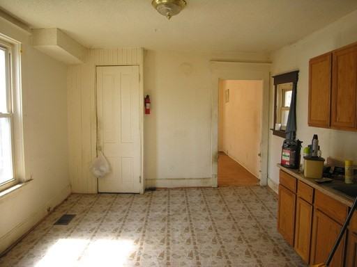 2522 Liddell St - Photo 3 of 15