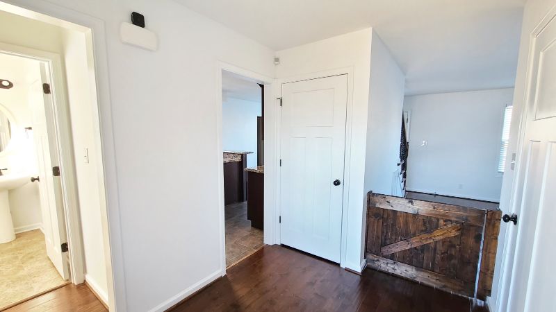 982 Dwight Eisenhower Way - Photo 2 of 26