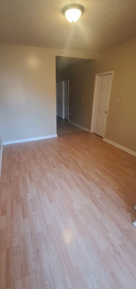 1736 Draper St - Photo 2 of 4