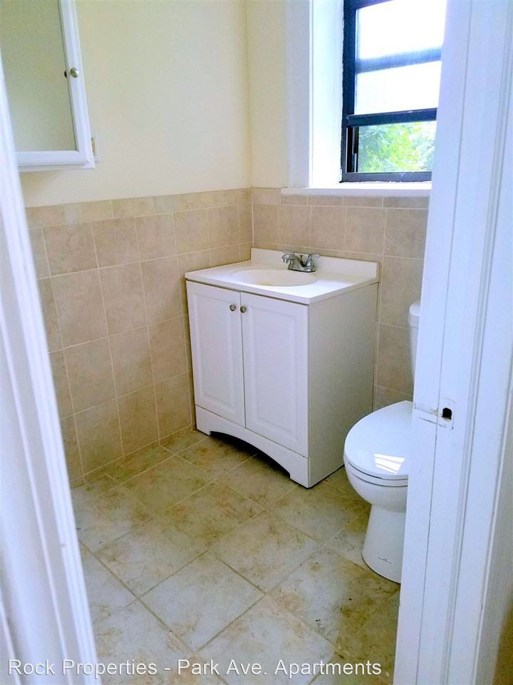 540 Park Ave. - Photo 3 of 4