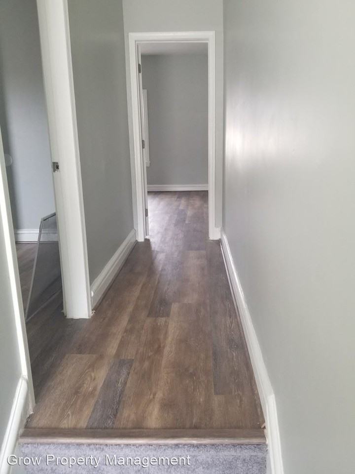 2516 Cecil B Moore - Photo 3 of 11