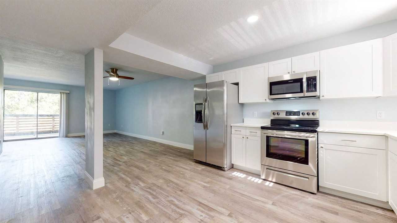 Janie B Apartments - Photo 4 of 25