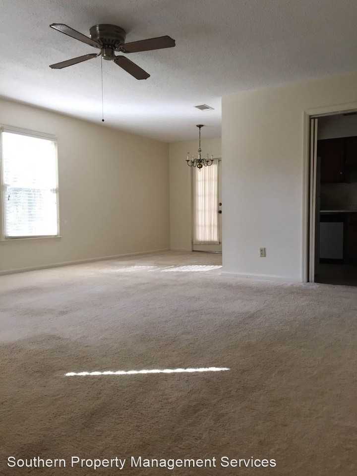 47 Somerset Townhouses