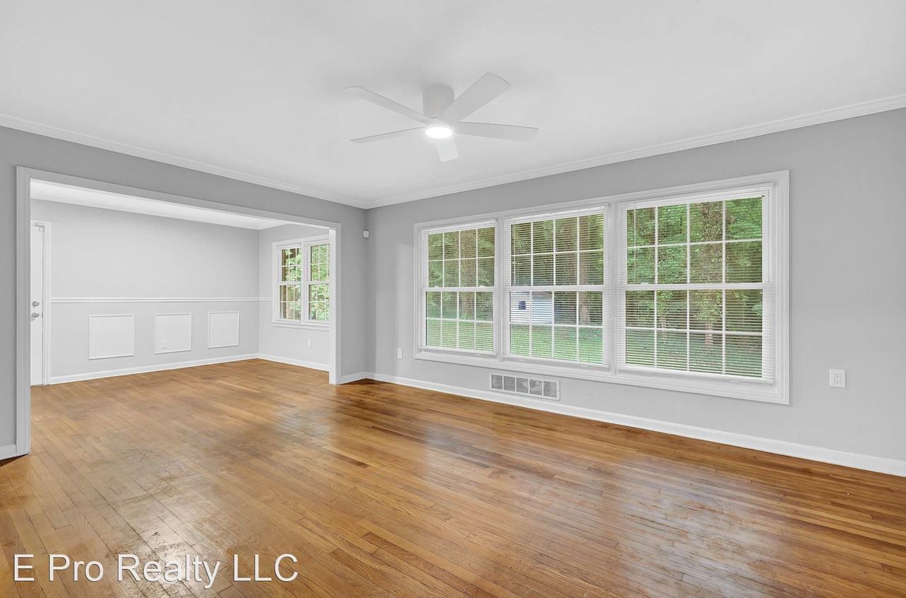 3310 Rabun Dr Sw - Photo 2 of 32