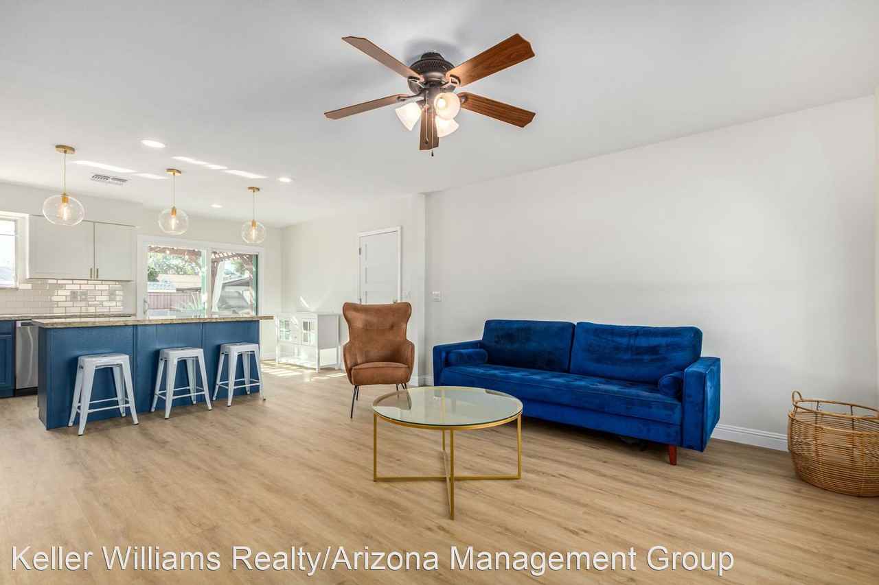 333 E Cullumber Ave - Photo 3 of 19