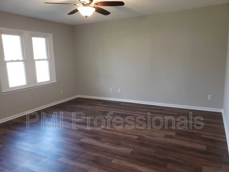 612 E Grundy St - Photo 3 of 13