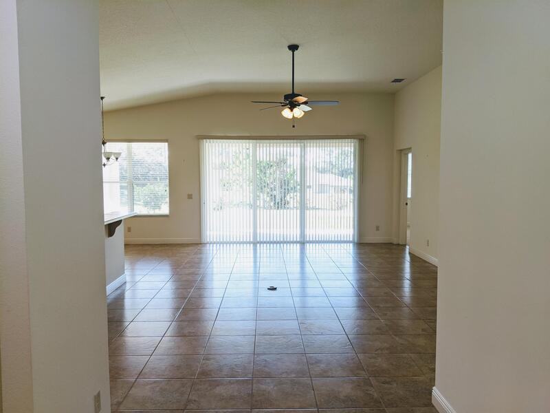 1882 West Angelica Loop - Photo 3 of 26