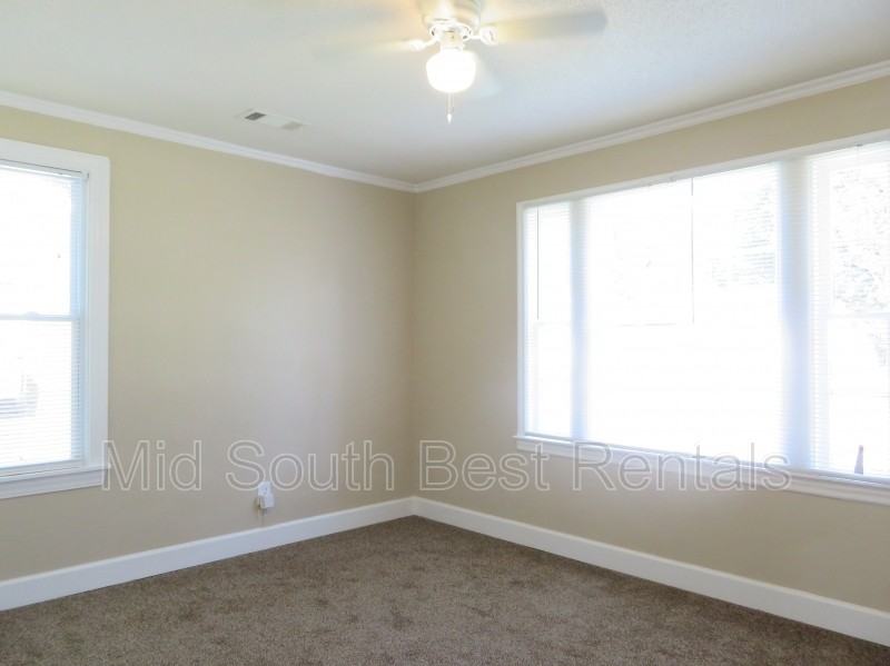 2461 Kimball Ave - Photo 5 of 7