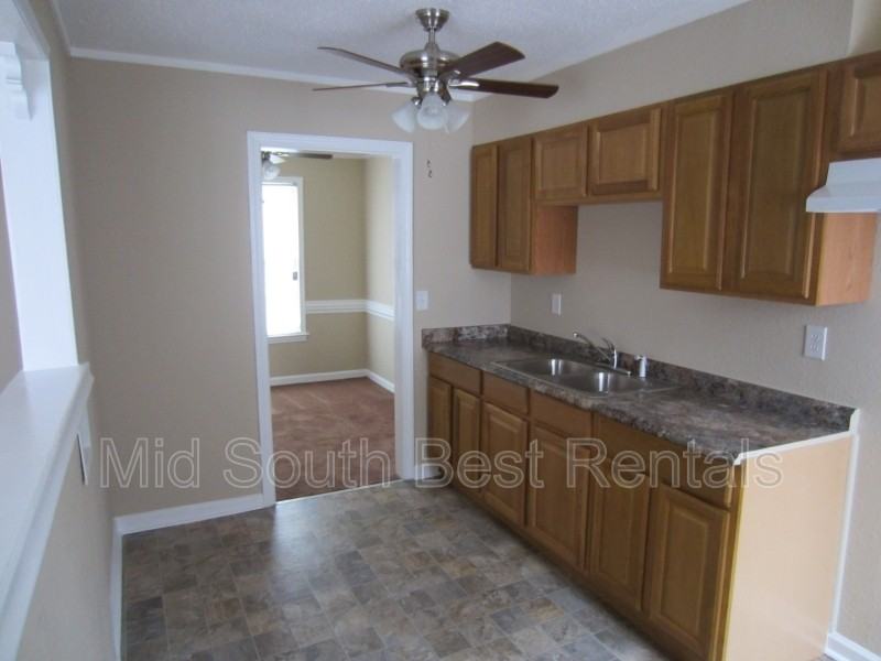 1334 Carrolton Rd - Photo 3 of 4