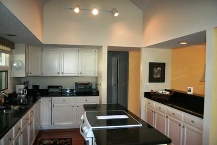 109 Highview Ln - Photo 2 of 8