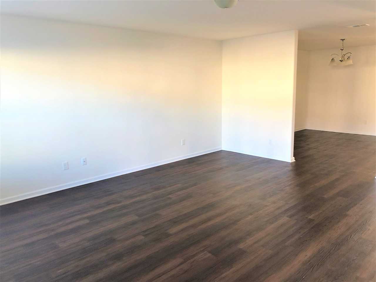 1 Transom Rd - Photo 2 of 13