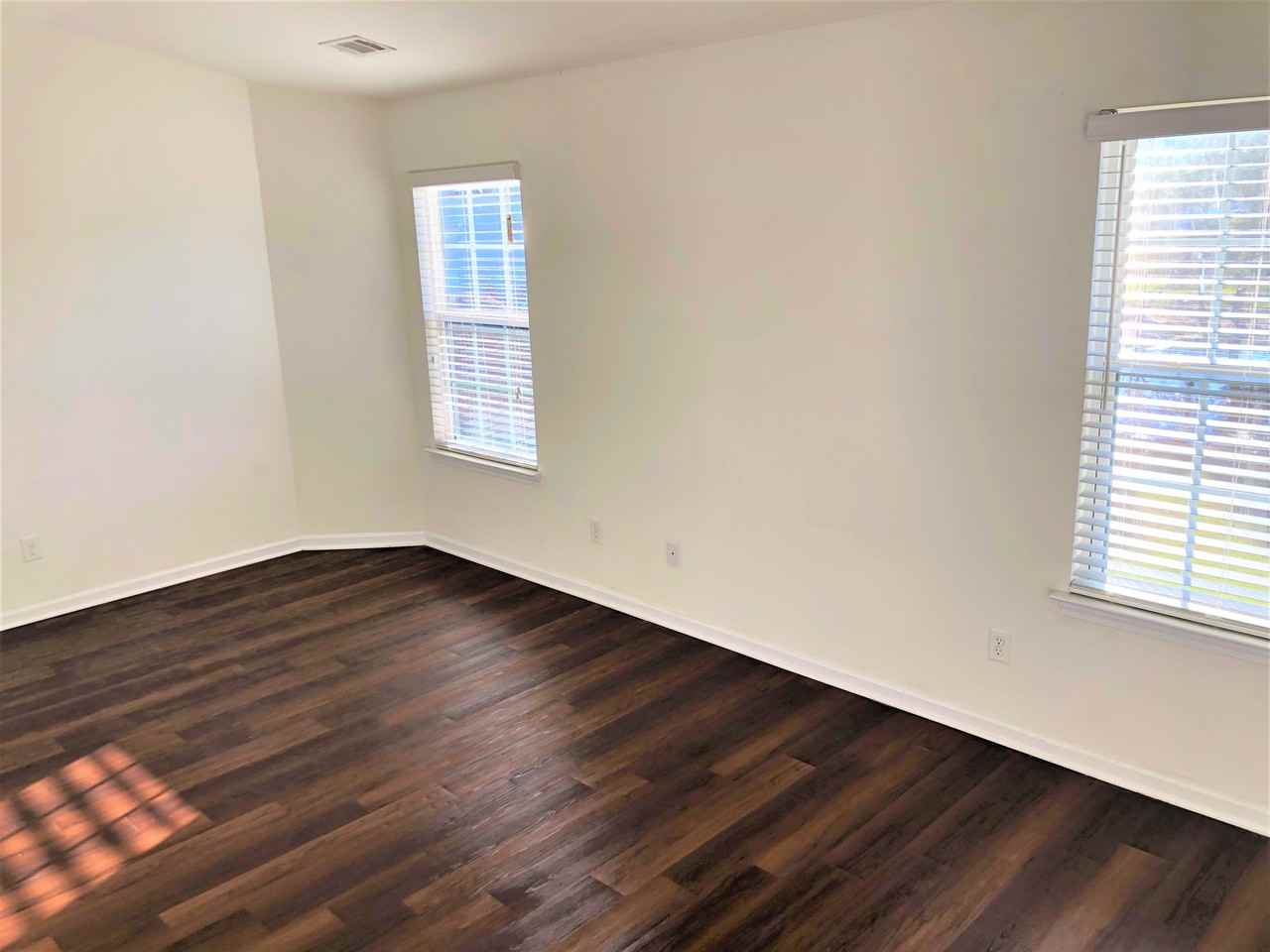 1 Transom Rd - Photo 3 of 13