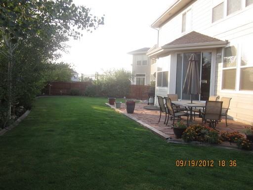 720 Fairbourne Way - Photo 3 of 11