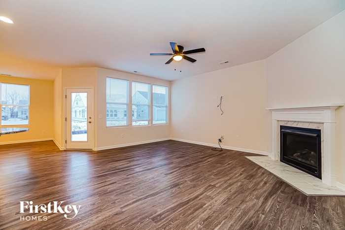 6654 Cat Singer Cir S - Photo 2 of 15