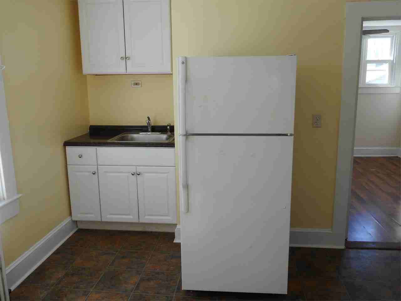 864 Ontario St #864-1 - Photo 7 of 19