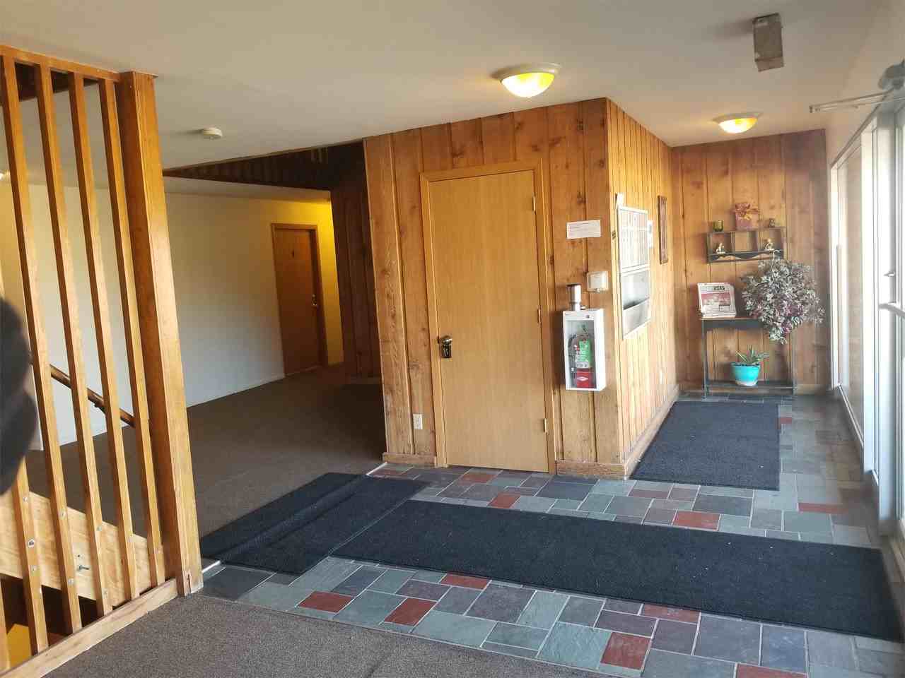 111 Cumming St #9 - Photo 2 of 2