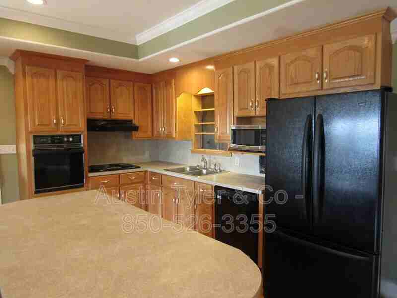 4845 Rooks Dr - Photo 2 of 13