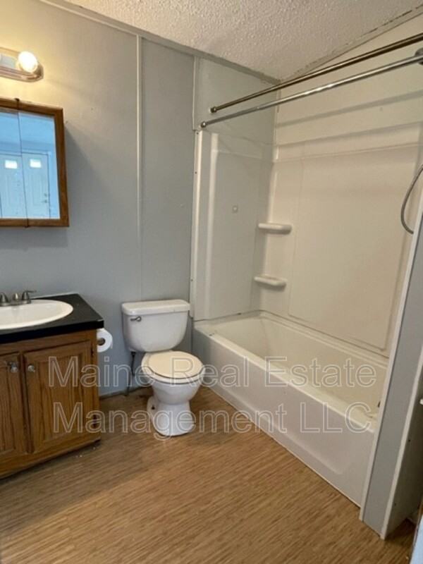 6 Cardinal Dr - Photo 2 of 7