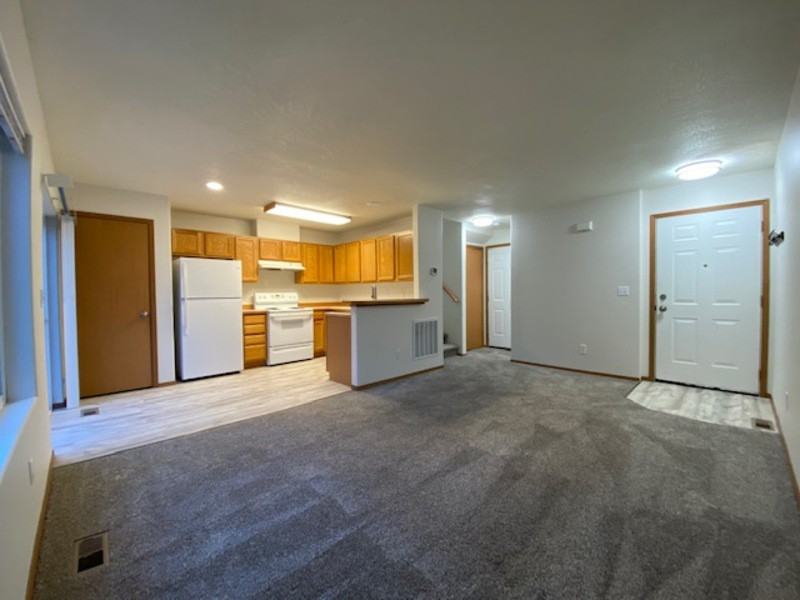 1407 E Gilbert Ave - Photo 3 of 11