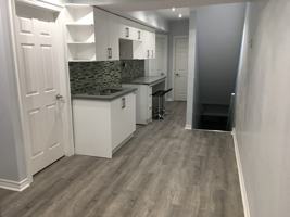 featured image of 305 Spadina Avenue