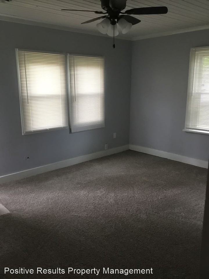 5814 Wilson Ave - Photo 3 of 10