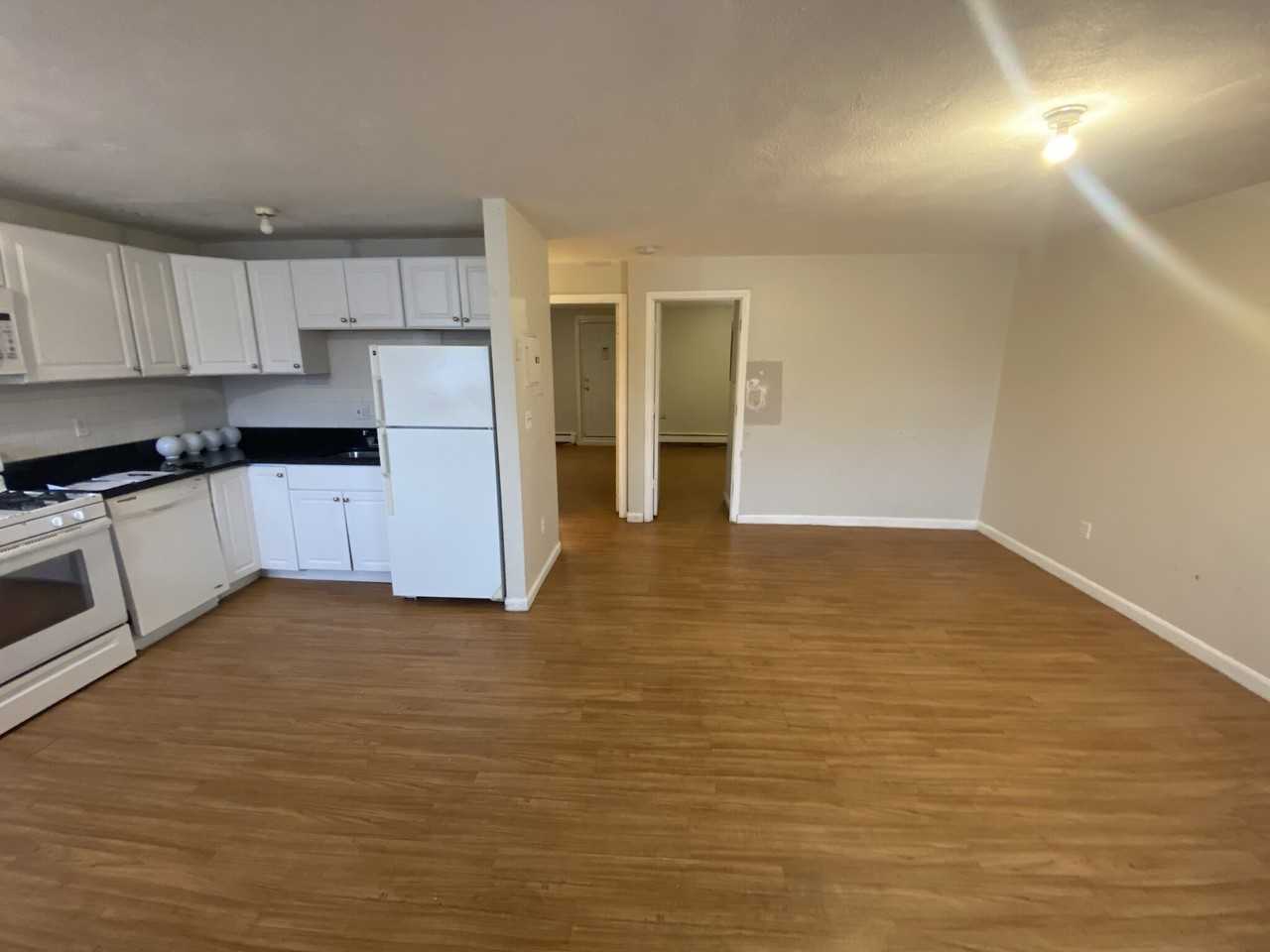 Somerville Ave - Photo 2 of 14