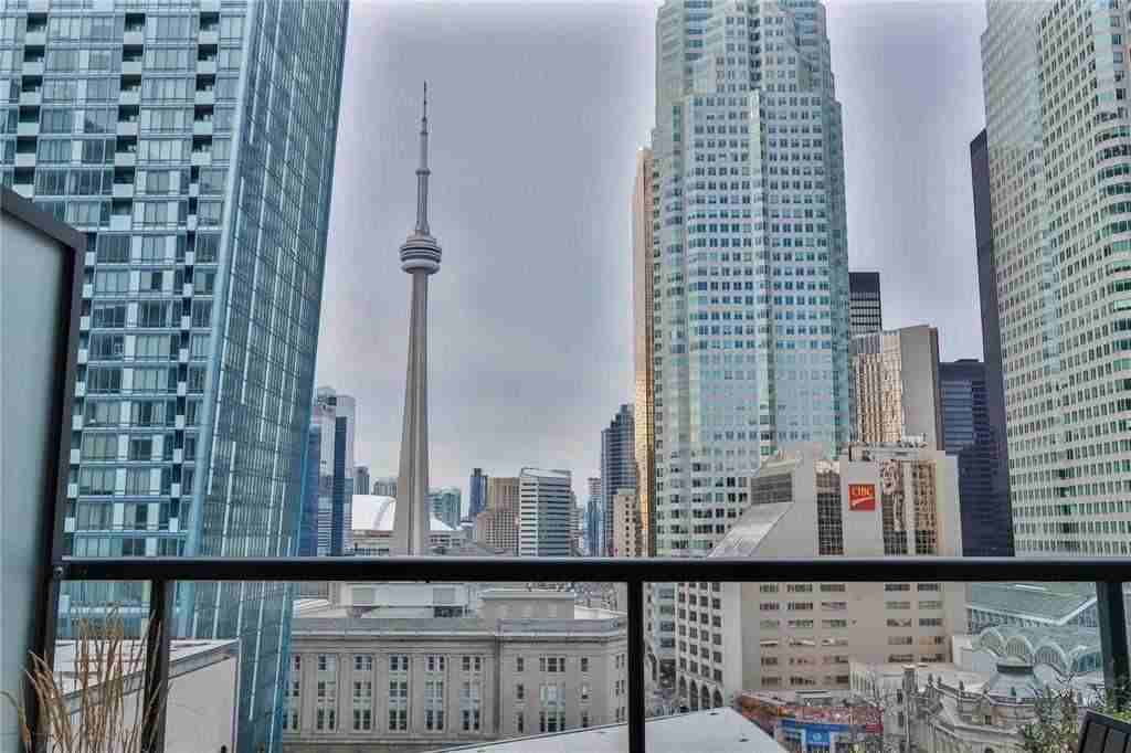 1 Scott Street #1404