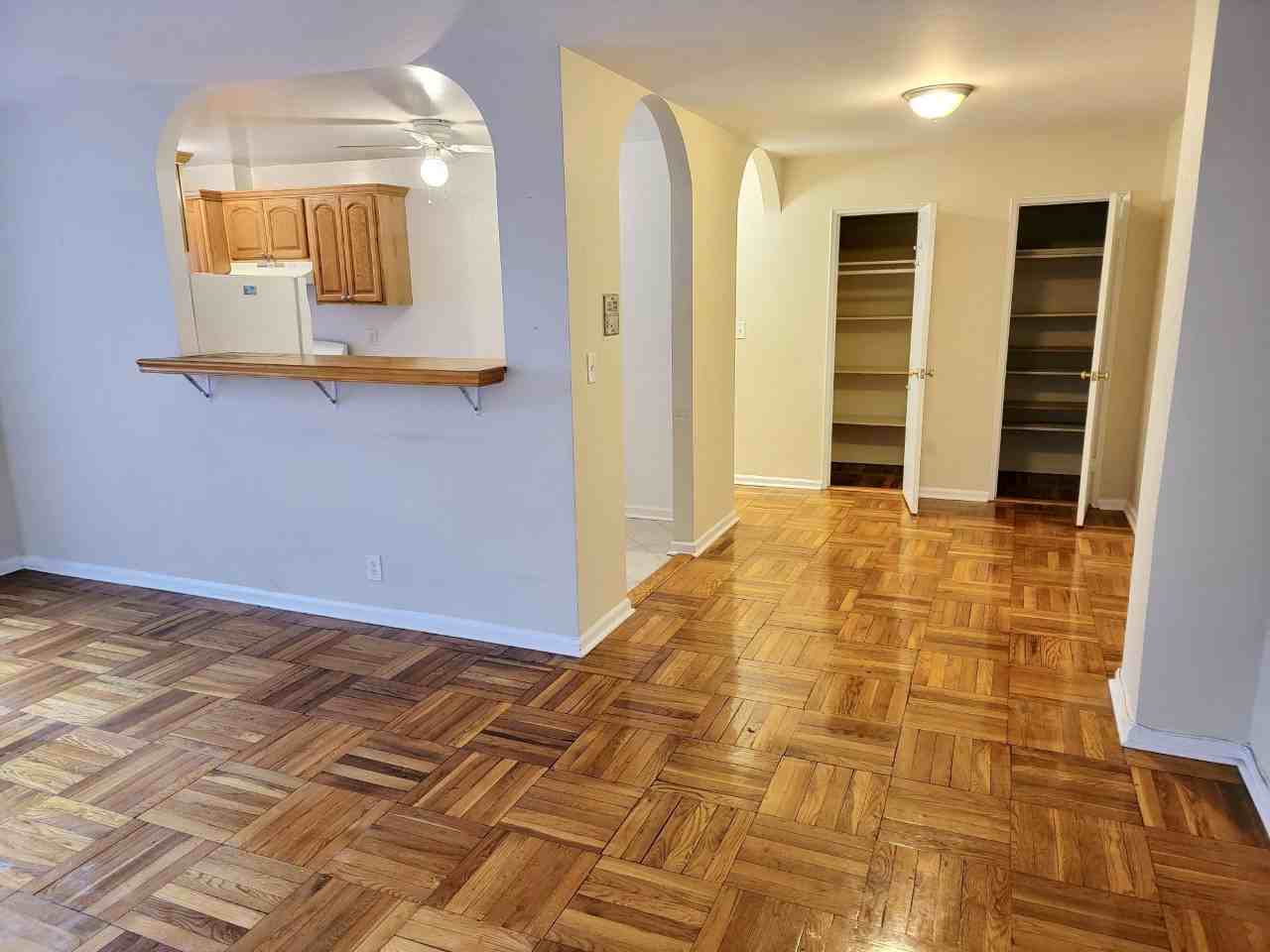 Neptune Ave & Pelham Rd, New Rochelle, NY 10805 1 Bedroom Apartment