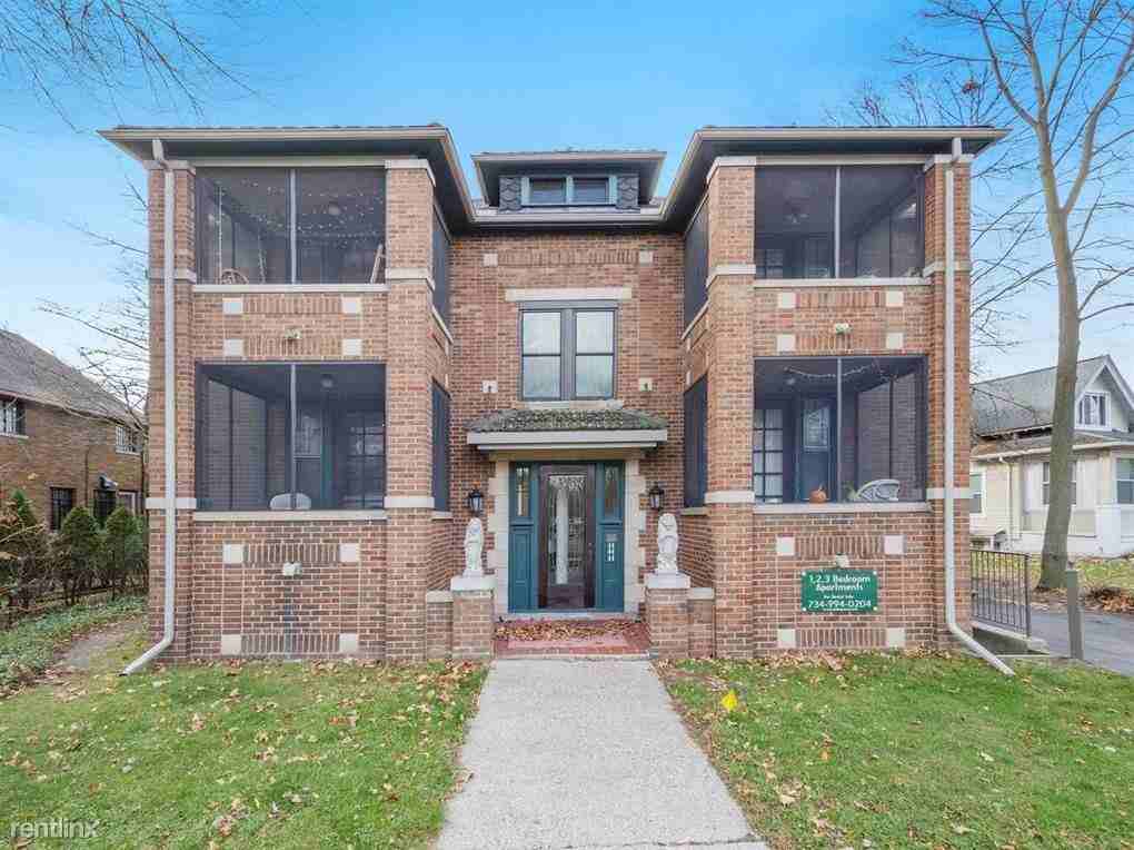 1506 Packard St Apartments in Lower Burns Park, Ann Arbor, MI 48104