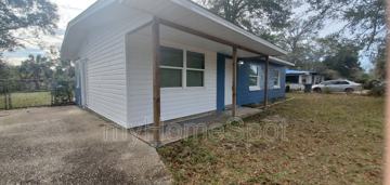 featured image of 517 Chaseville St